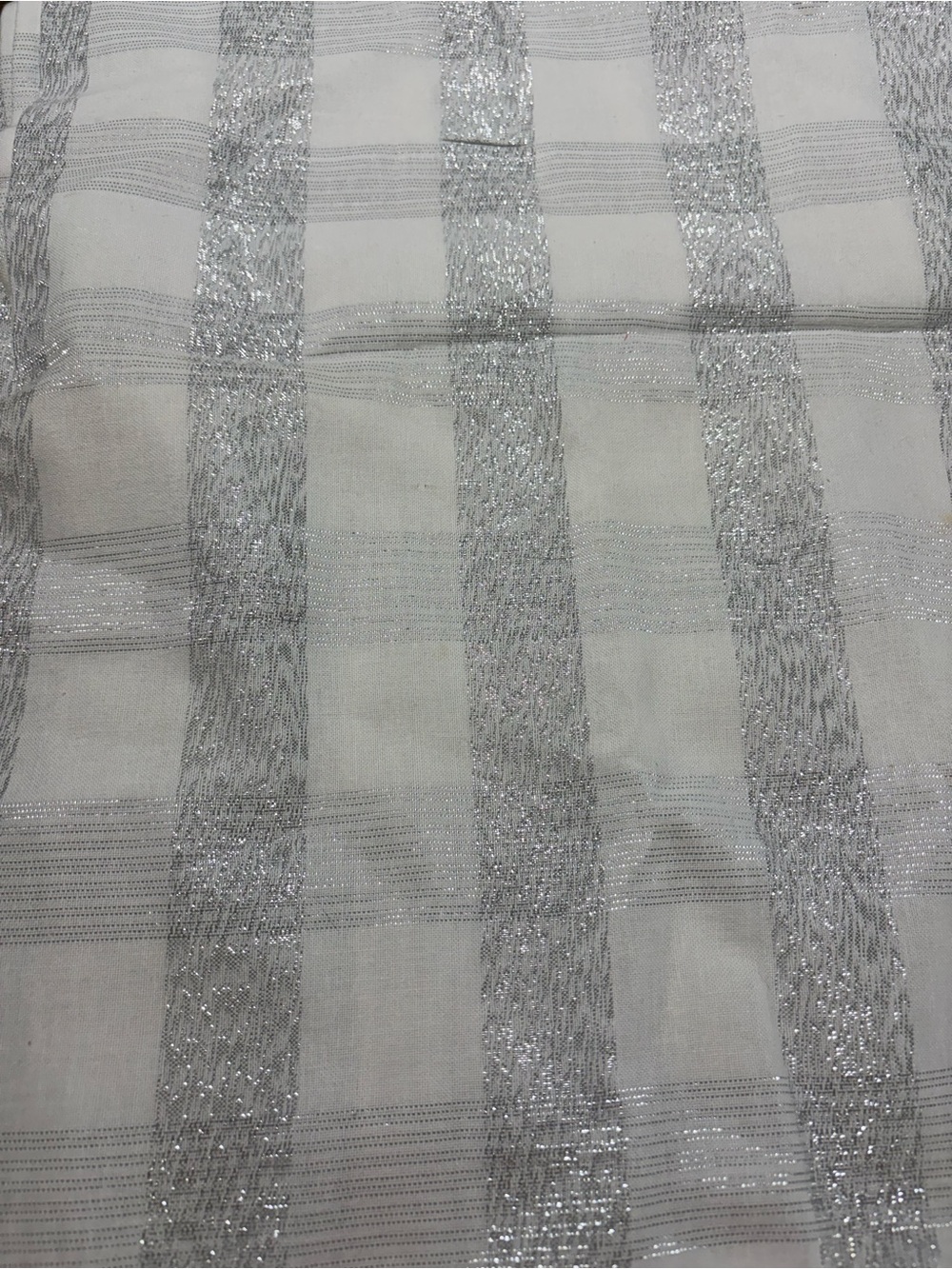 Silver Stripe Sheer Table Cloth - White and Silver